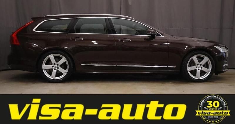 Käytetty Volvo V90 Business Edition 150 HP (110 kW) 2020 Ruskea Farmari