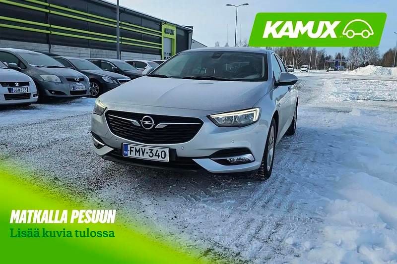 Käytetty Opel Insignia Enjoy 165 HP (121 kW) 2018 Hopea / harmaa Sedan