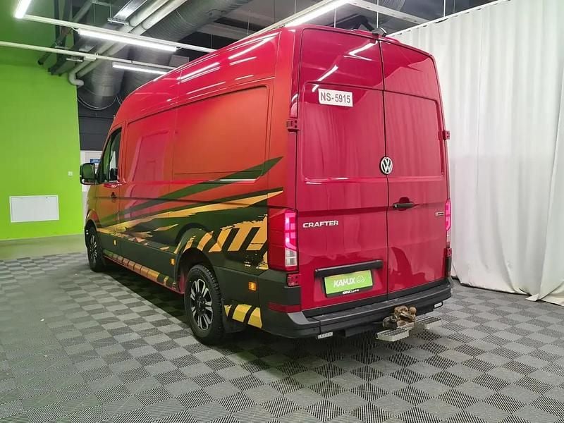 Käytetty VW Crafter 177 HP (130 kW) 2020 Punainen Van