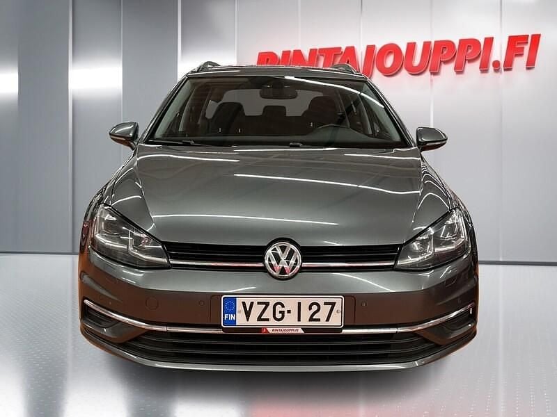 Käytetty VW Golf VII Comfortline 125 HP (91 kW) 2017 Farmari