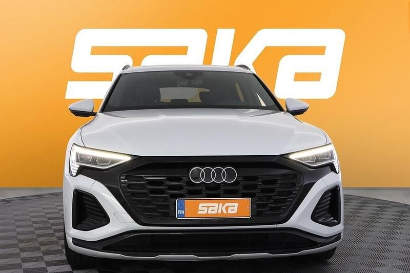 Käytetty Audi e-tron Sportback S-Line 300 kW (408 HP) 2024 Katumaasturi