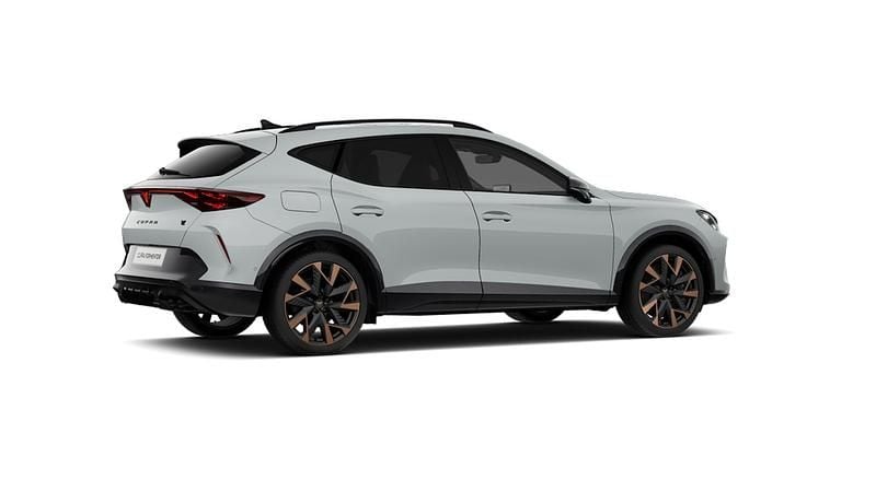 Uusi Cupra Formentor VZ2 333 HP (244 kW) 2026 Nevada white Katumaasturi