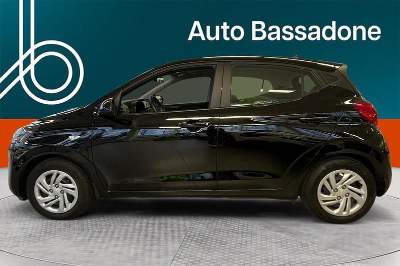 Käytetty Hyundai i10 Comfort 63 HP (46 kW) 2024 Viistoperä