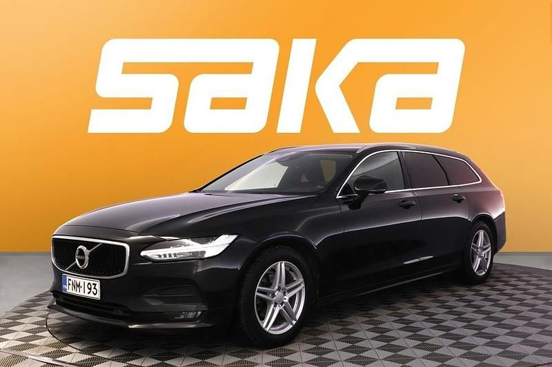 Käytetty Volvo V90 Business Edition 190 HP (139 kW) 2019 Farmari