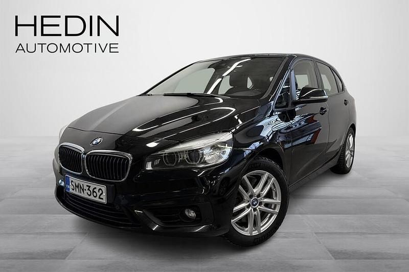 Käytetty BMW 225 Active Tourer 224 HP (164 kW) 2017 Musta Tila-auto