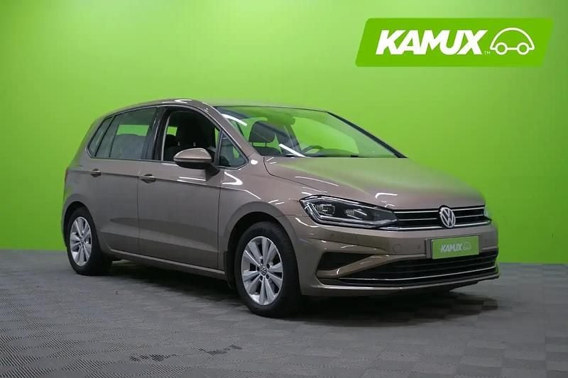 Ruskea Käytetty 2018 VW Golf Sportsvan Comfortline Tila-auto | 13 690 € (Hyvä tarjous) - Kuva 1/4