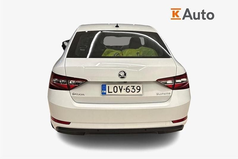 Käytetty Skoda Superb Business Line 150 HP (110 kW) 2019 Sedan