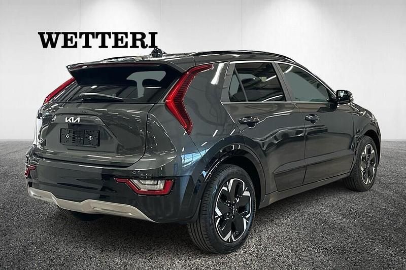 Käytetty Kia e-Niro Premium 150 kW (204 HP) 2024 Harmaa Katumaasturi