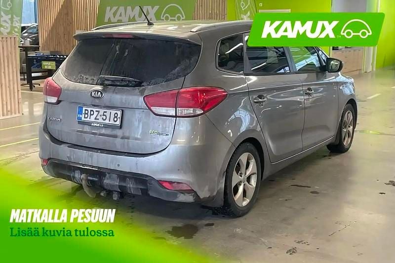 Käytetty Kia Carens EX 135 HP (99 kW) 2013 Hopea / harmaa Tila-auto