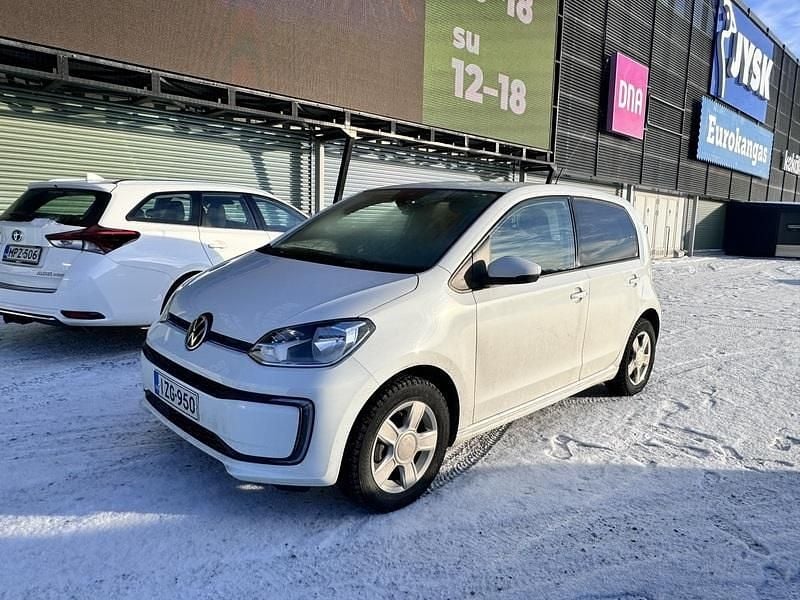 Käytetty VW e-up! Style 61 kW (83 HP) 2021 Viistoperä