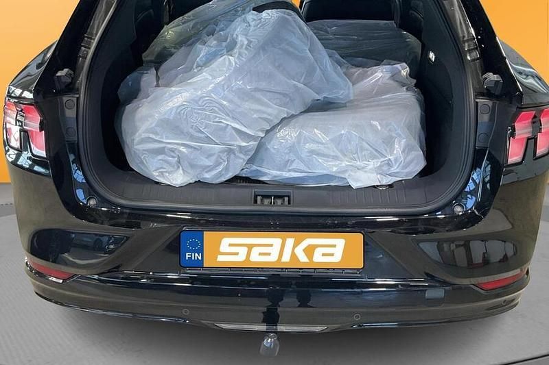 Käytetty Ford Mustang Mach-E Premium 258 kW (351 HP) 2022 Katumaasturi