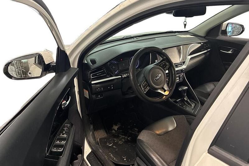 Käytetty Kia Niro EX 140 HP (102 kW) 2020 Katumaasturi
