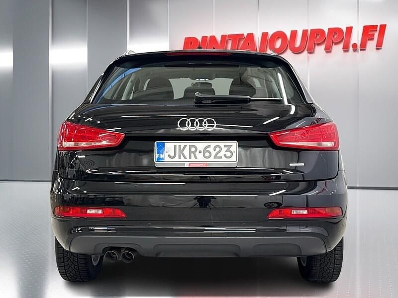 Käytetty Audi Q3 140 HP (102 kW) 2014 Musta Katumaasturi
