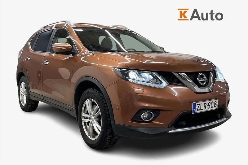 Käytetty Nissan X-Trail Tekna 177 HP (130 kW) 2017 Katumaasturi