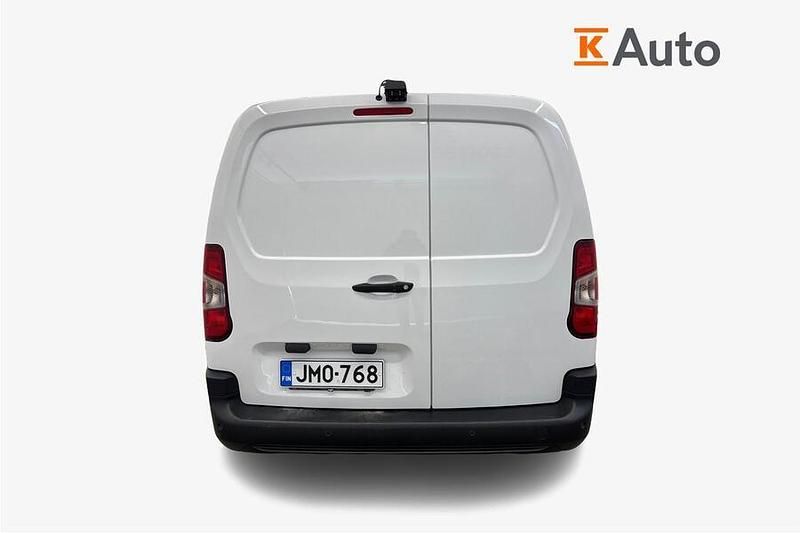 Käytetty Peugeot Partner 102 HP (75 kW) 2022 Valkoinen Tila-auto