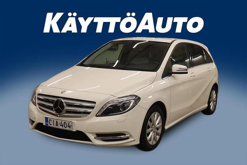 Käytetty Mercedes B180 Business 122 HP (89 kW) 2014 Valkoinen Tila-auto