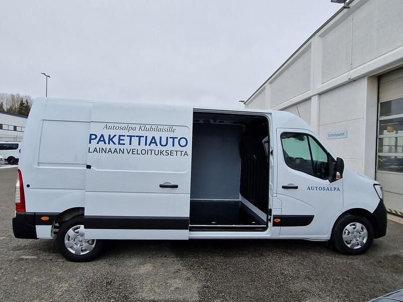 Käytetty Renault Master 204 HP (150 kW) 2023 Valkoinen Van