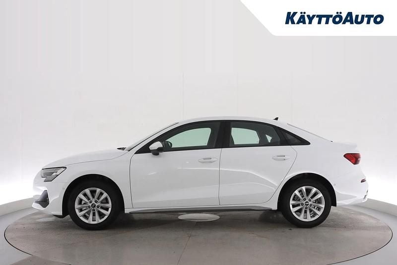 Uusi Audi A3 Design 116 HP (85 kW) 2025 Z9z9 Sedan