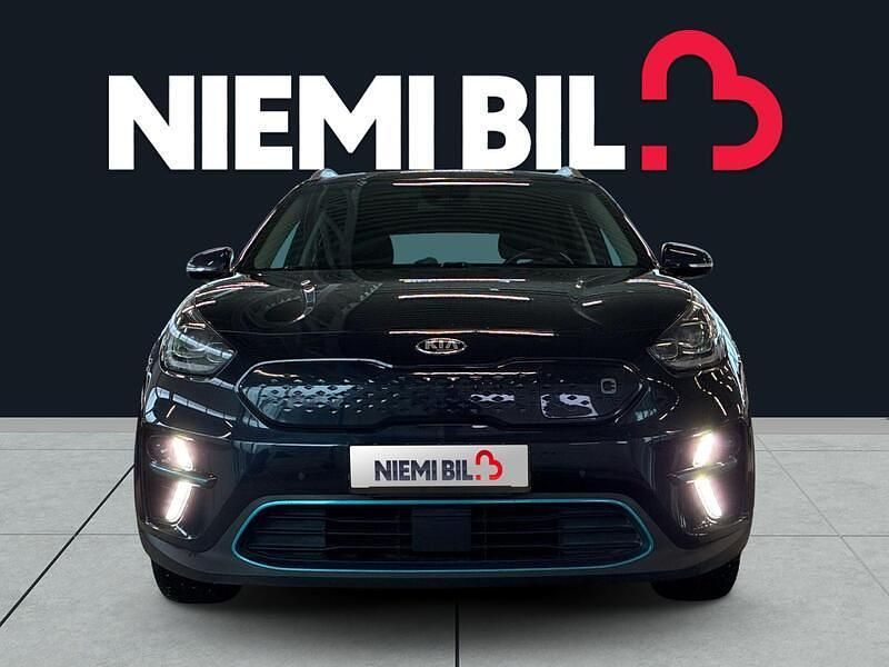 Käytetty Kia Niro 150 kW (204 HP) 2020 Katumaasturi