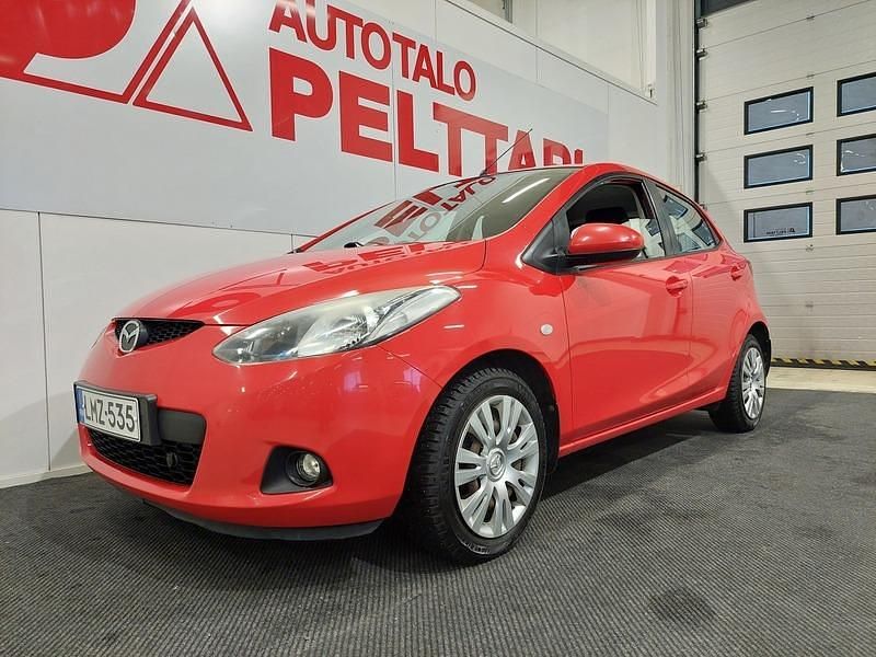 Punainen Käytetty 2008 Mazda 2 Touring Viistoperä | 5 900 € - Kuva 1/4