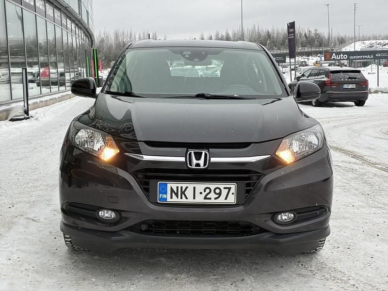 Käytetty Honda HR-V Elegance 131 HP (96 kW) 2016 Katumaasturi