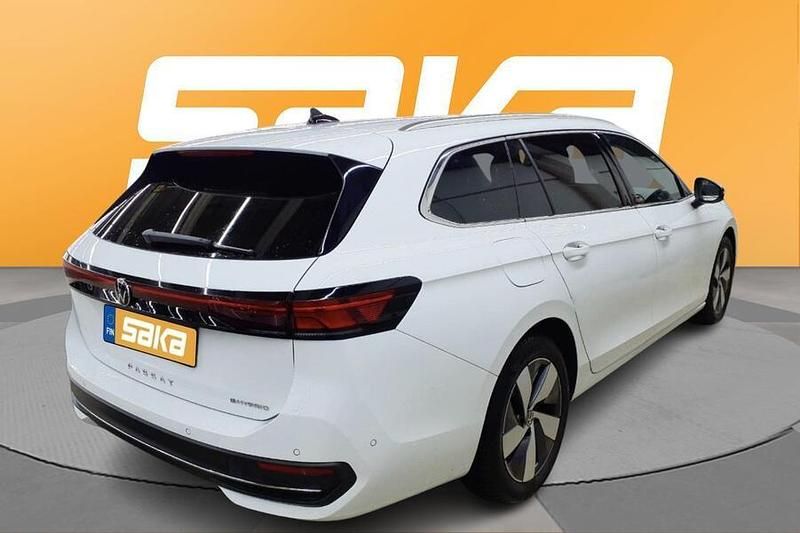 Käytetty VW Passat Comfortline 204 HP (150 kW) 2025 Farmari