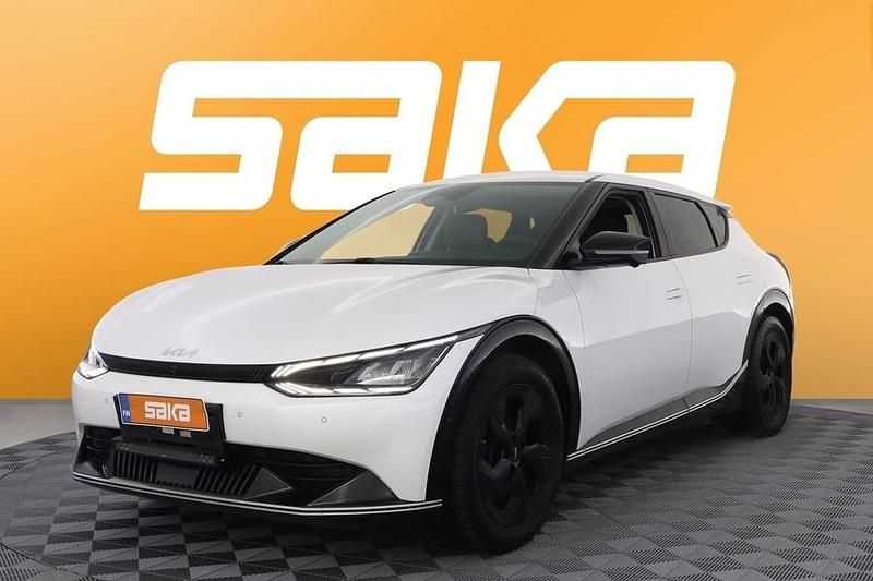 Käytetty Kia EV6 167 kW (228 HP) 2022 Katumaasturi