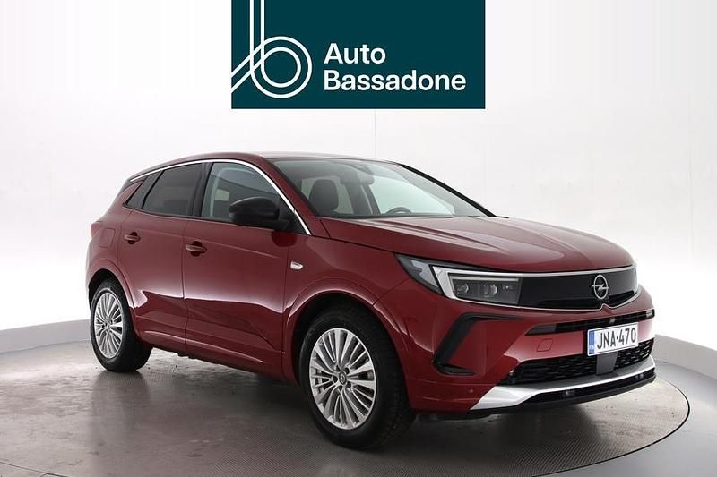 Käytetty Opel Grandland X Innovation 224 HP (164 kW) 2023 Punainen Katumaasturi