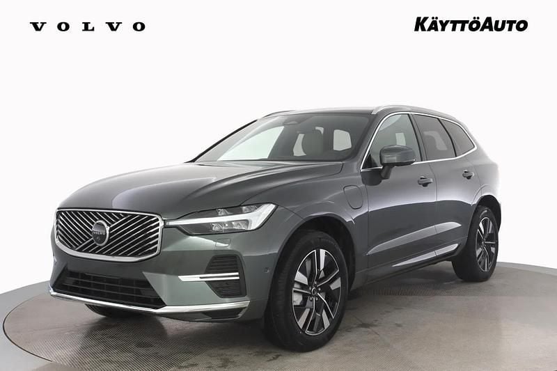 Mulberry red Uusi 2026 Volvo XC60 Plus Katumaasturi | 65 990 € (Kallis) - Kuva 1/4