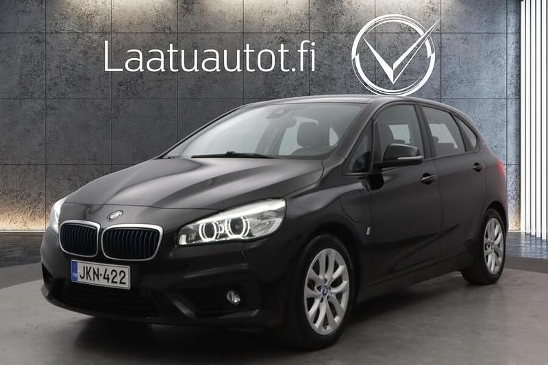 Käytetty 2017 BMW 225 Active Tourer Tila-auto | 11 890 € (Perustarjous) - Kuva 1/4