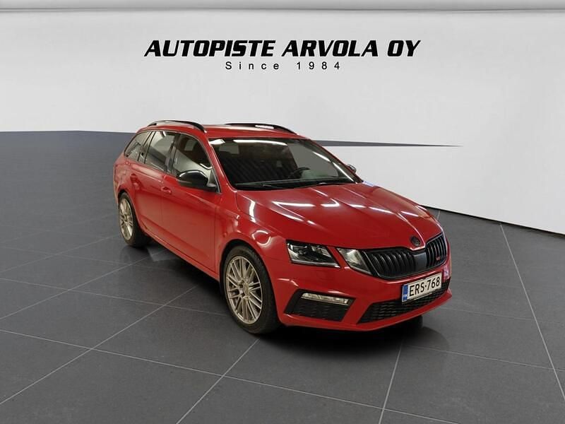 Käytetty Skoda Octavia RS 184 HP (135 kW) 2019 Farmari