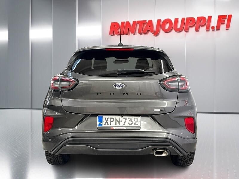 Käytetty Ford Puma ST-Line 124 HP (91 kW) 2021 Harmaa Katumaasturi