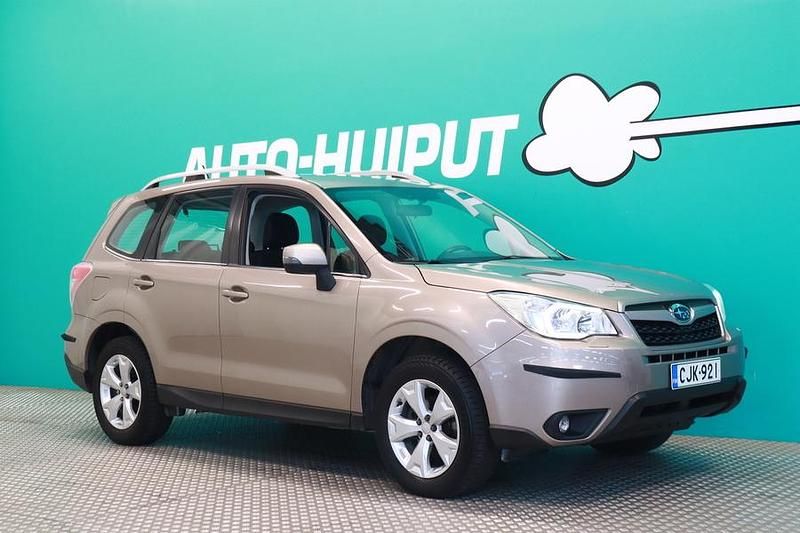 Käytetty 2014 Subaru Forester Katumaasturi | 16 890 € (Perustarjous) - Kuva 1/4