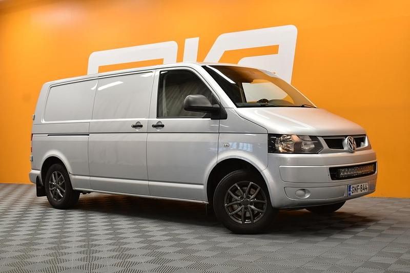 Käytetty 2013 VW T5 Van | 13 490 € (Perustarjous) - Kuva 1/4