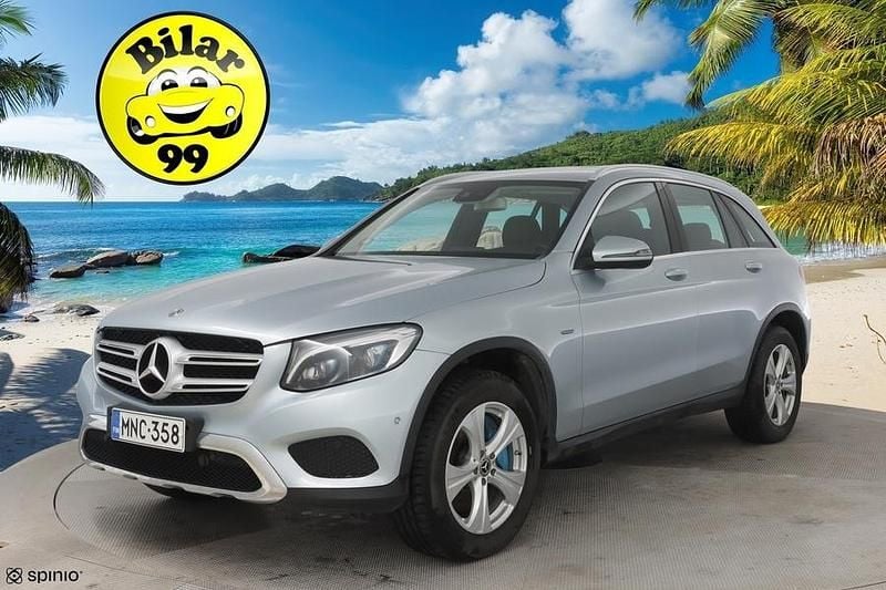 Käytetty 2017 Mercedes GLC350 Business Katumaasturi | 18 890 € (Hyvä tarjous) - Kuva 1/3