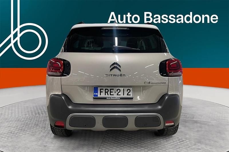 Käytetty Citroën C3 Aircross PureTech 131 HP (96 kW) 2021 Katumaasturi