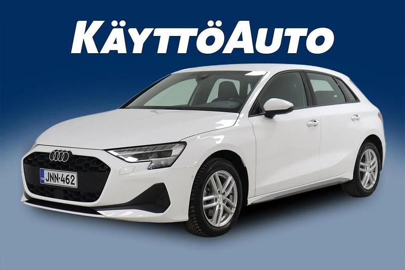 Käytetty Audi A3 Sportback e-tron Design 116 HP (85 kW) 2024 Valkoinen Viistoperä