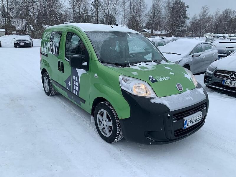 Käytetty Fiat Fiorino 75 HP (55 kW) 2012 Vihreä Tila-auto