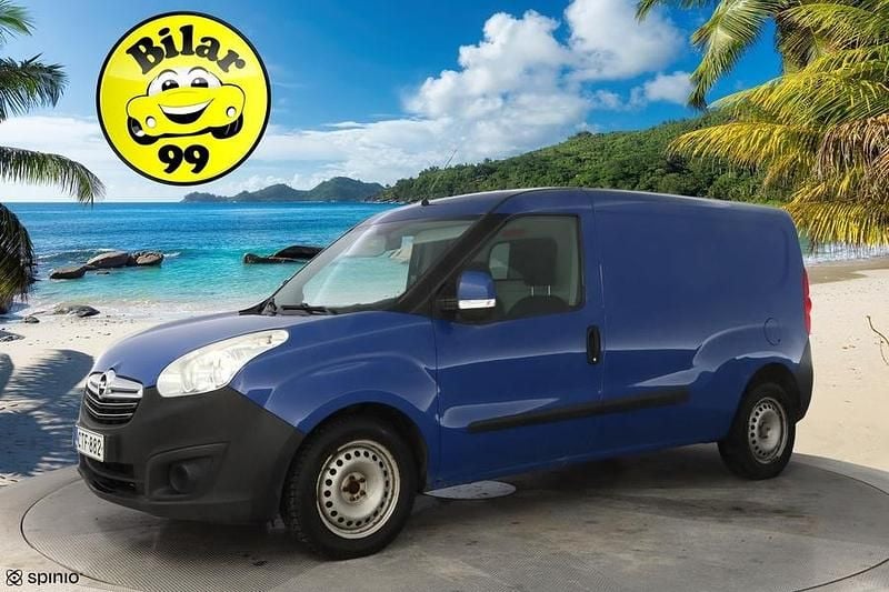 Käytetty Opel Combo 90 HP (66 kW) 2015 Tila-auto