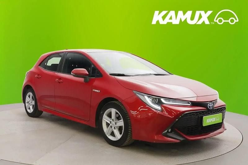 Käytetty Toyota Corolla Active 122 HP (89 kW) 2020 Punainen Viistoperä