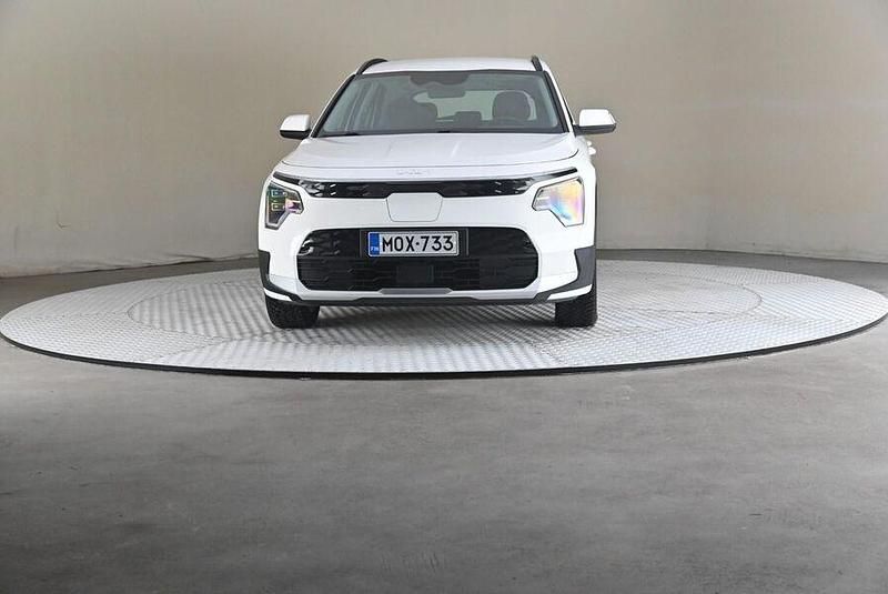 Käytetty Kia e-Niro Comfort 150 kW (204 HP) 2022 Katumaasturi