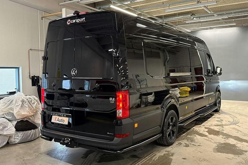 Uusi VW Crafter 174 HP (127 kW) 2026 Met. musta Van