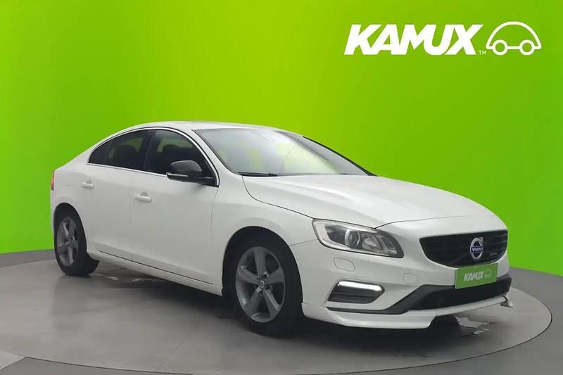 Valkoinen Käytetty 2015 Volvo S60 Business Edition Sedan | 17 890 € (Hieman kallis) - Kuva 1/4