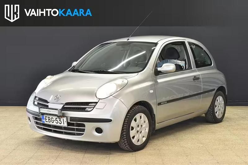 Käytetty Nissan Micra Acenta 80 HP (58 kW) 2007 Viistoperä
