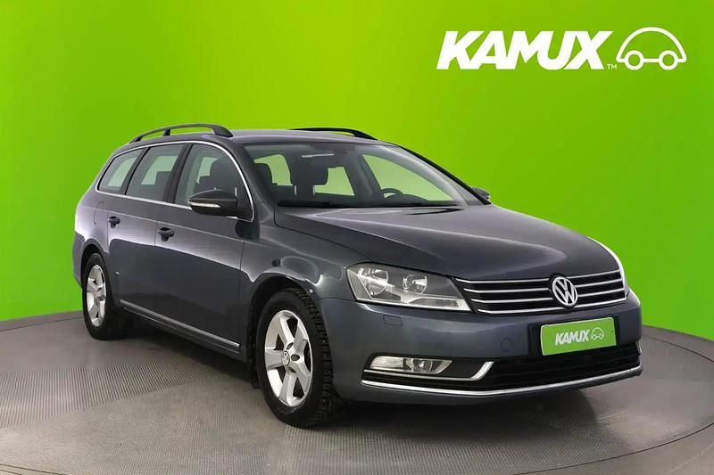 Käytetty VW Passat Comfortline 122 HP (89 kW) 2011 Hopea / harmaa Farmari