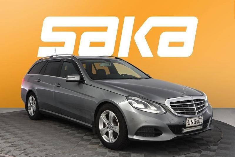 Käytetty Mercedes E200 Business 136 HP (100 kW) 2015 Farmari