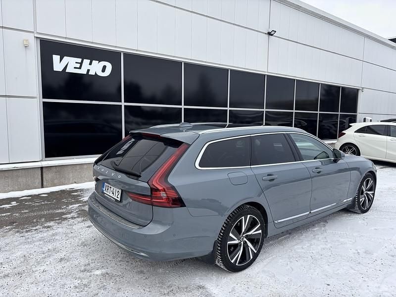 Käytetty Volvo V90 Performance 456 HP (335 kW) 2023 Harmaa Farmari