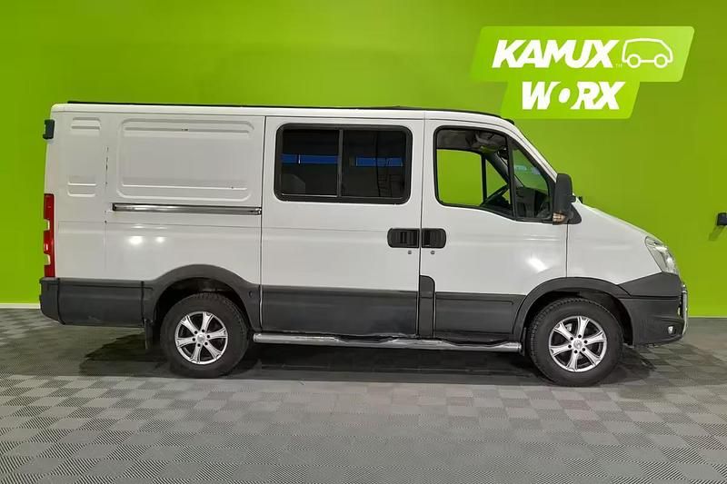 Käytetty Iveco Daily 146 HP (107 kW) 2013 Valkoinen Van