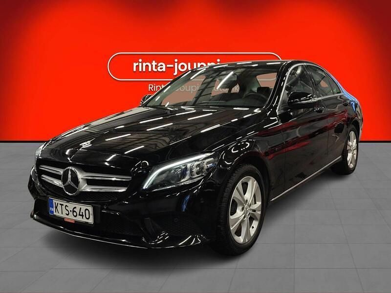 Musta Käytetty 2020 Mercedes C300e Avantgarde Edition Sedan | 23 890 € (Perustarjous) - Kuva 1/3