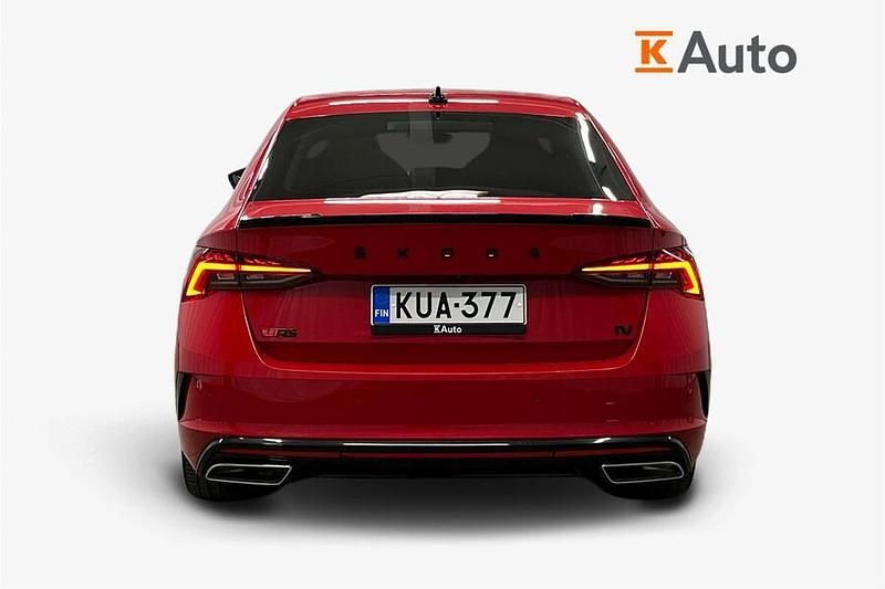 Käytetty Skoda Octavia RS 150 HP (110 kW) 2021 Sedan